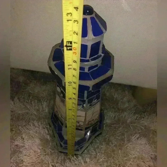 Pacific Rim Cobalt and White  Mosaic Lighthouse Bird Feeder/House - Picture 3 of 11